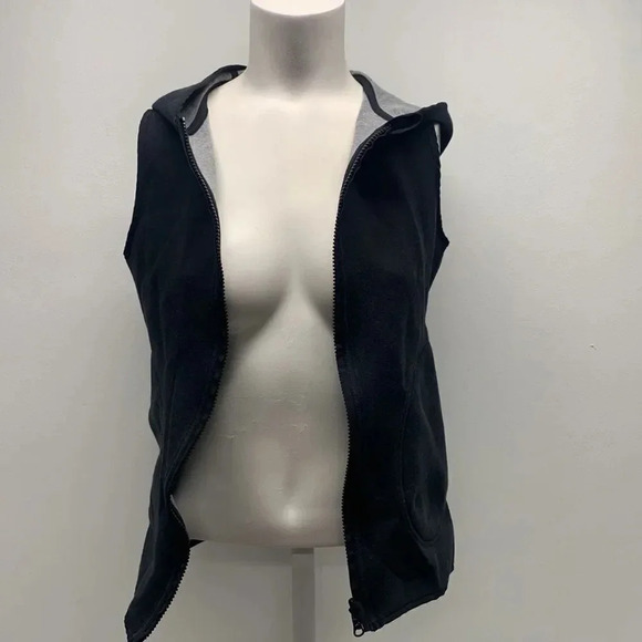 Lululemon Insculpt Vest Sleeveless Hooded Reversible Black Heathered Grey Size 4 - Picture 7 of 16
